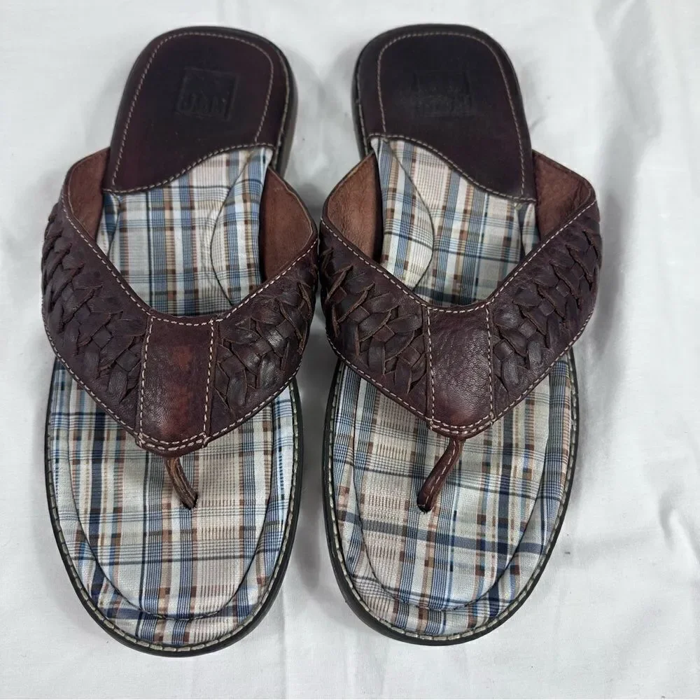 Johnston & Murphy sandals